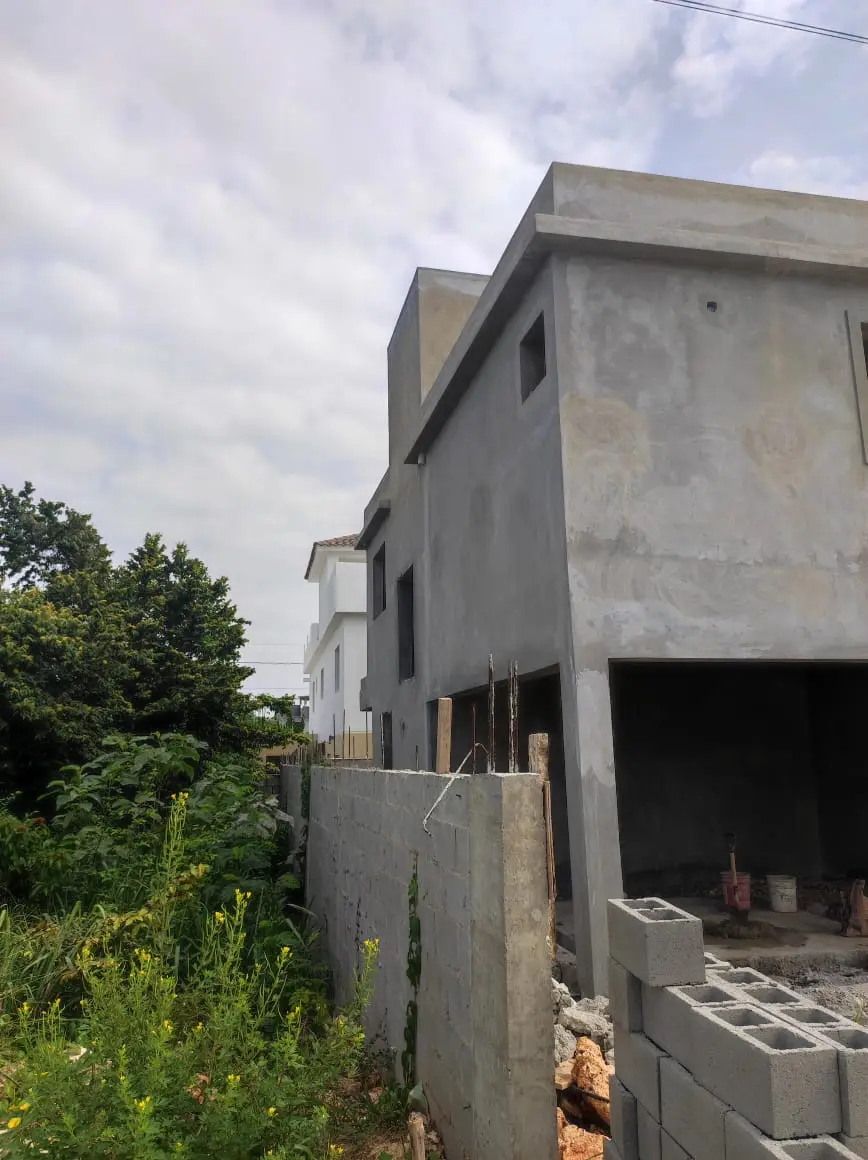 Casa en Residencial Polanco, Ubicada en autopista de san isidro, santo domingo este