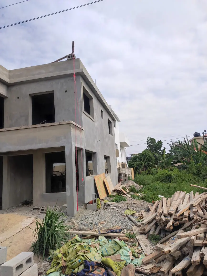 Casa en Residencial Polanco, Ubicada en autopista de san isidro, santo domingo este