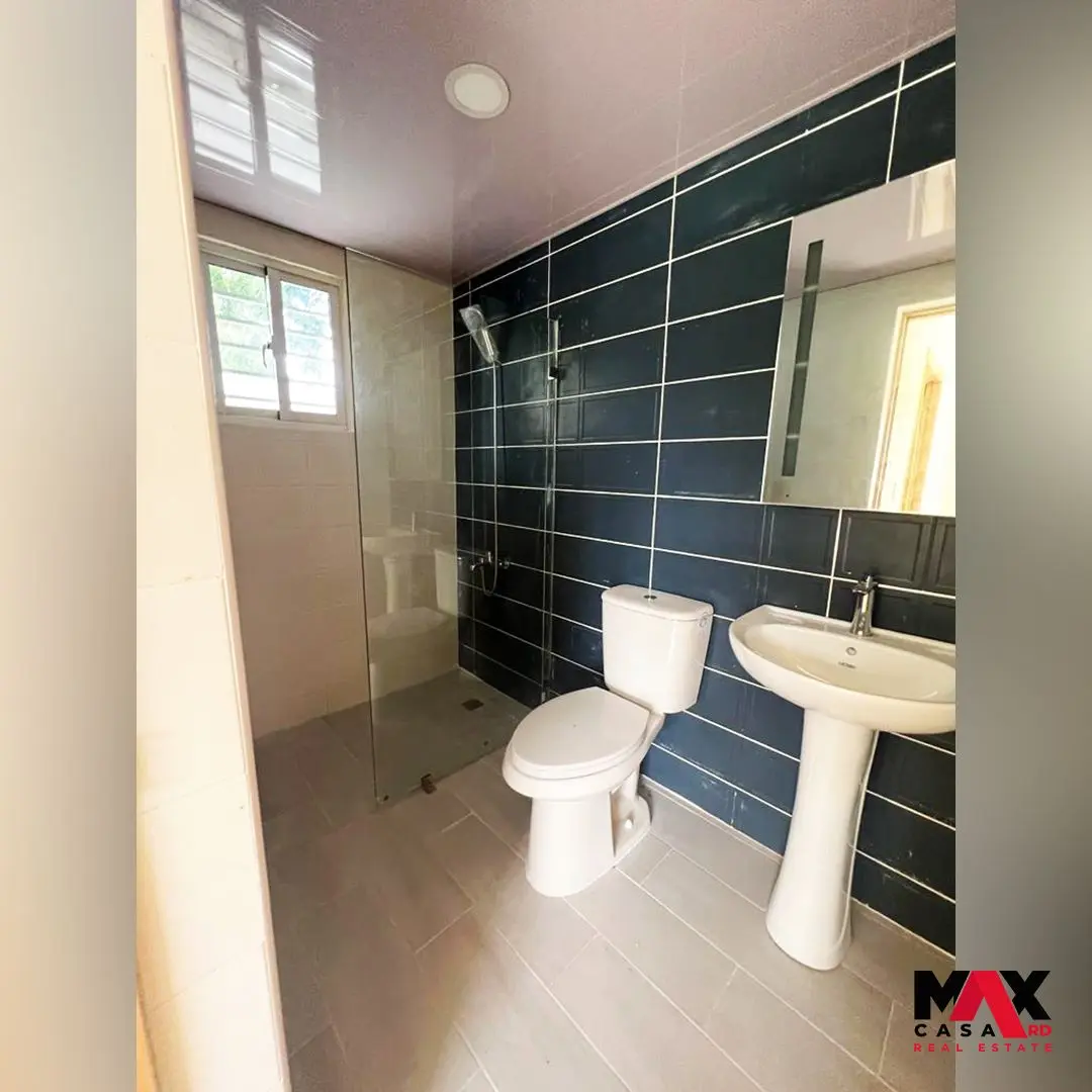 RESIDENCIAL MARLENNYS, Ubicado en la Autopista de San Isidro, santo domingo este