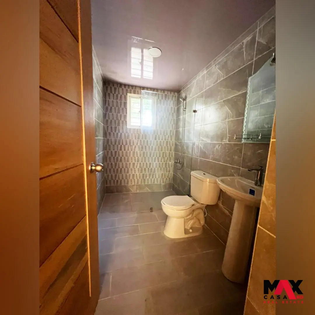 RESIDENCIAL MARLENNYS, Ubicado en la Autopista de San Isidro, santo domingo este