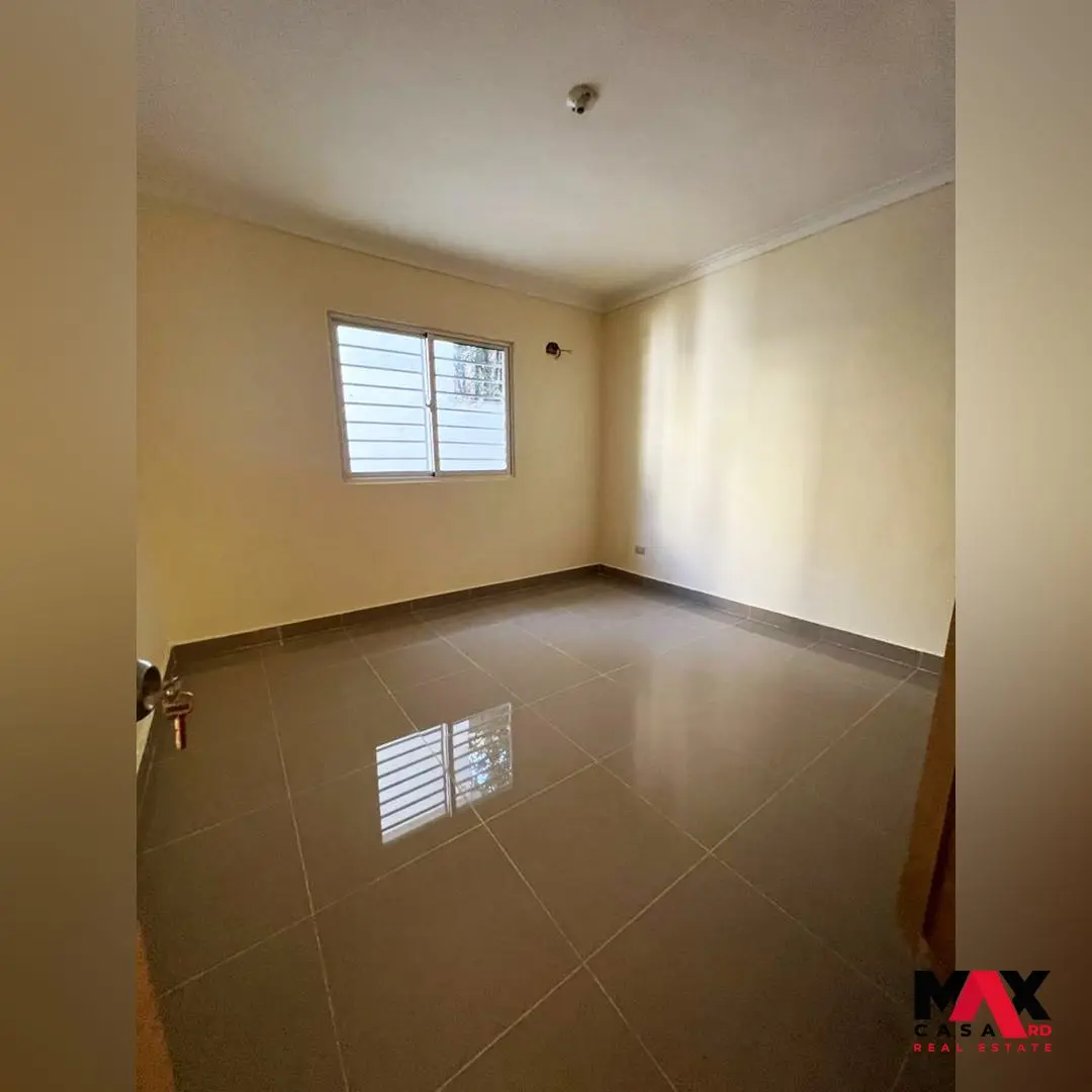 RESIDENCIAL MARLENNYS, Ubicado en la Autopista de San Isidro, santo domingo este