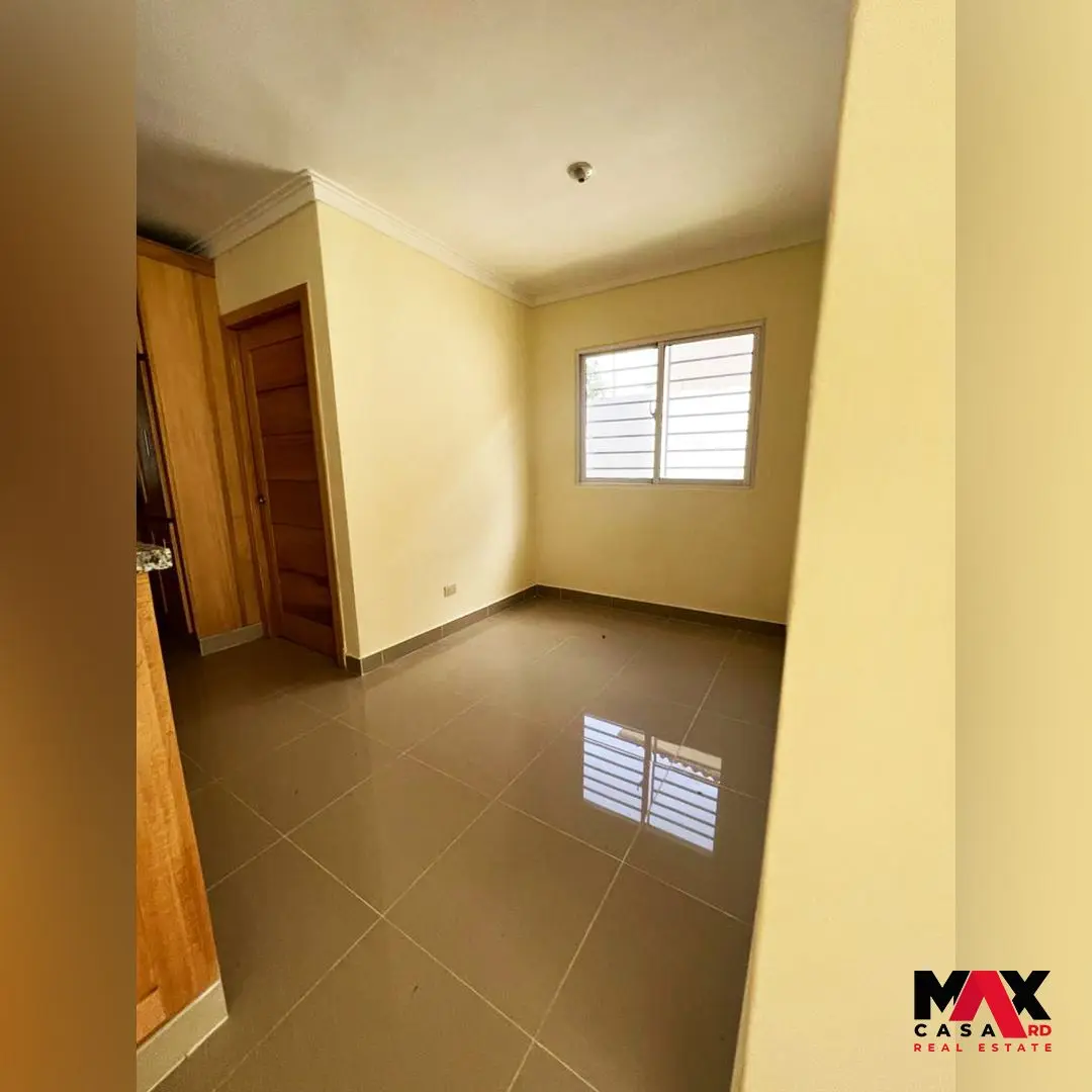 RESIDENCIAL MARLENNYS, Ubicado en la Autopista de San Isidro, santo domingo este