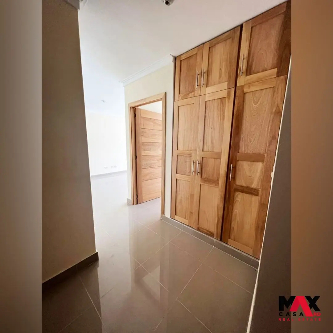 RESIDENCIAL MARLENNYS, Ubicado en la Autopista de San Isidro, santo domingo este