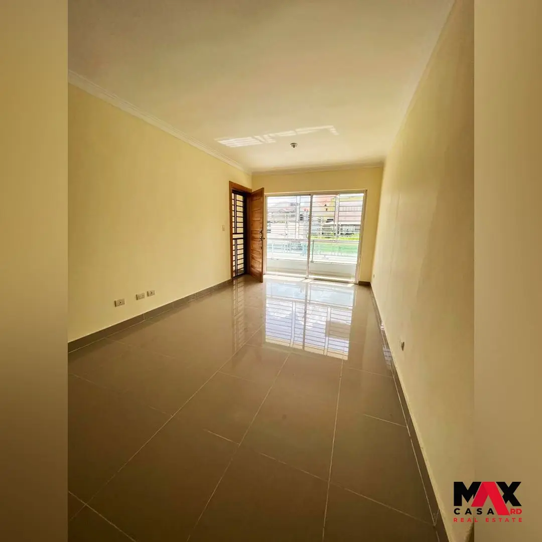 RESIDENCIAL MARLENNYS, Ubicado en la Autopista de San Isidro, santo domingo este